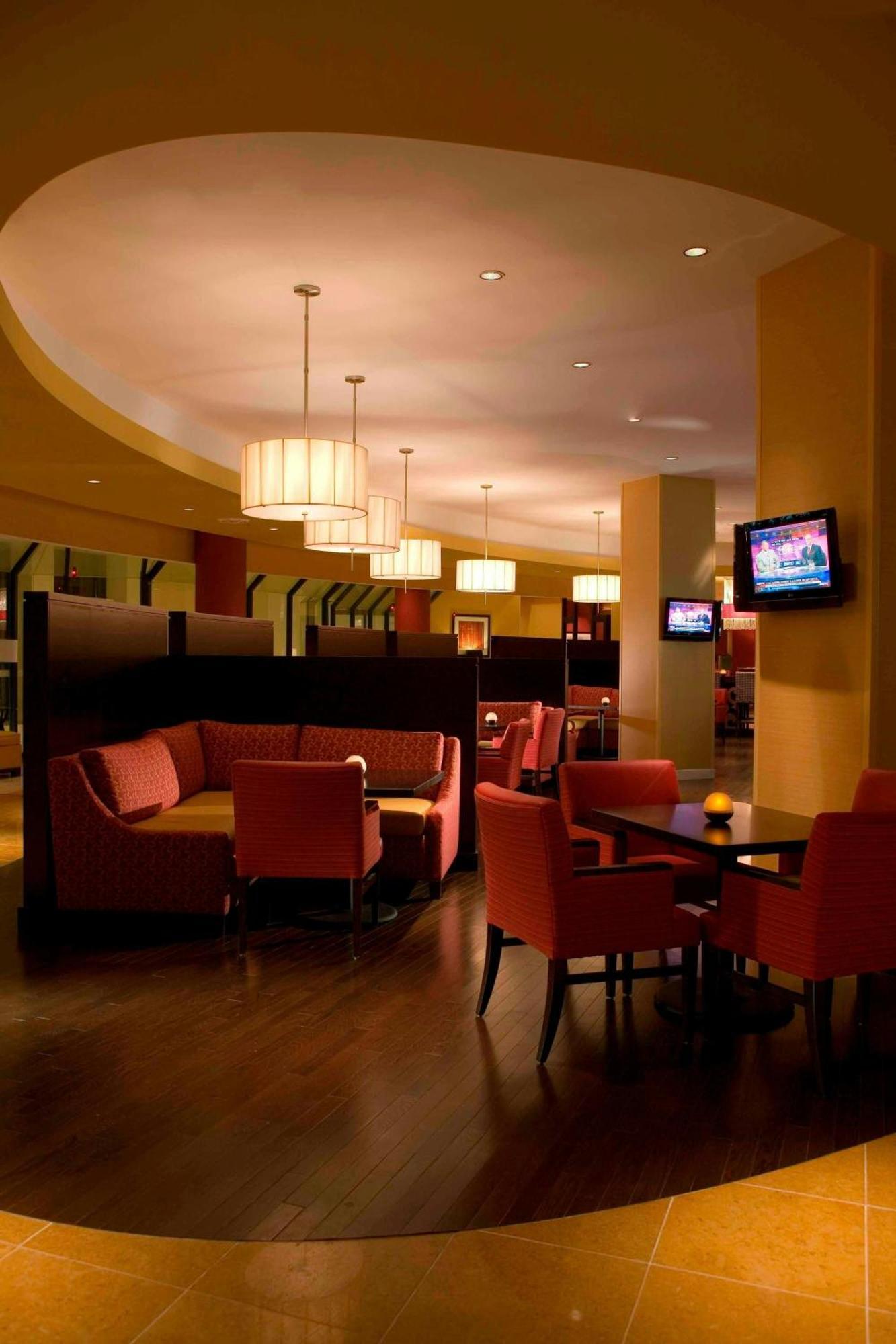 Falls Church Marriott Fairview Park Exterior photo