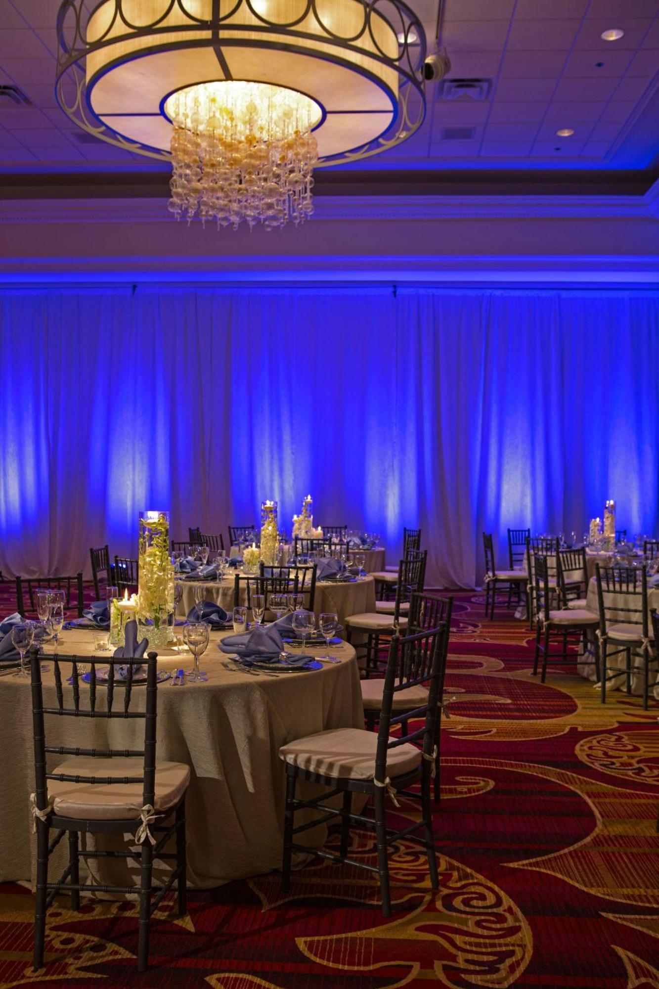 Falls Church Marriott Fairview Park Restaurant photo
